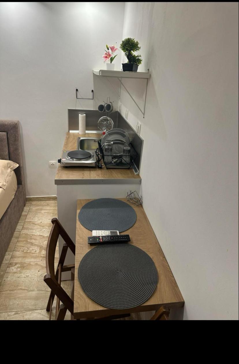 סלוניקי Dimitris Center Apartment מראה חיצוני תמונה